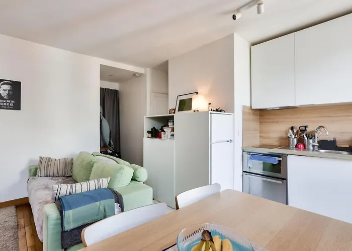 Nice For 4 People - 17 شقة *